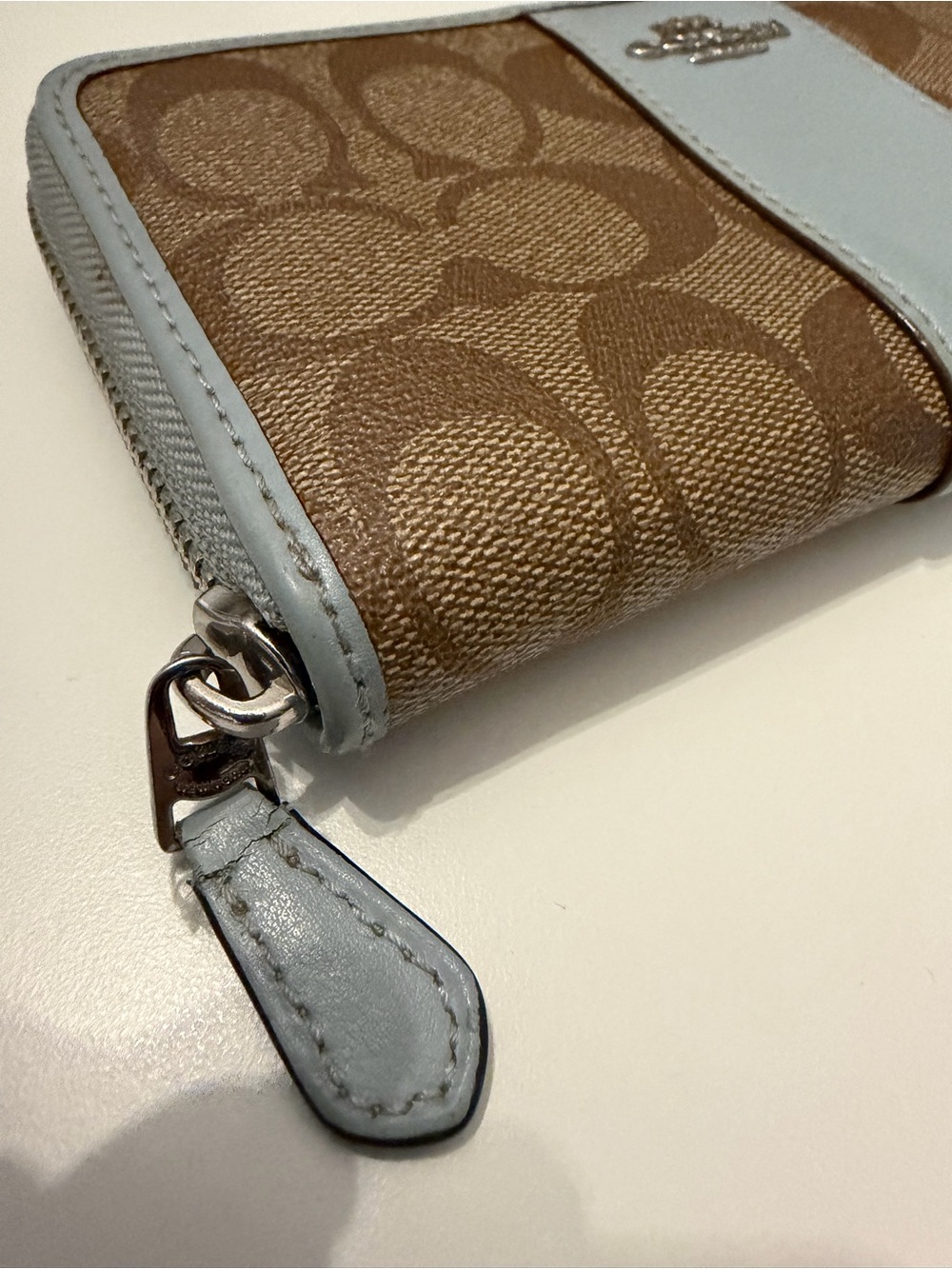 Coach Monogram Wallet - Picture 2 of 11